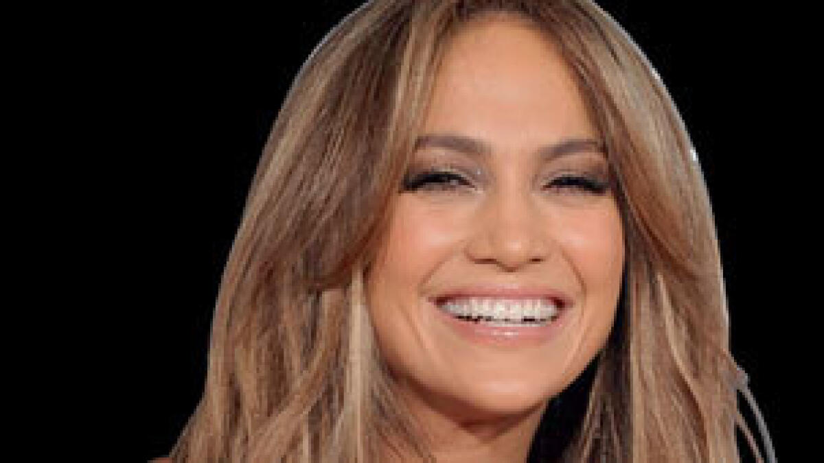 Jennifer Lopez terrified of plastic surgery