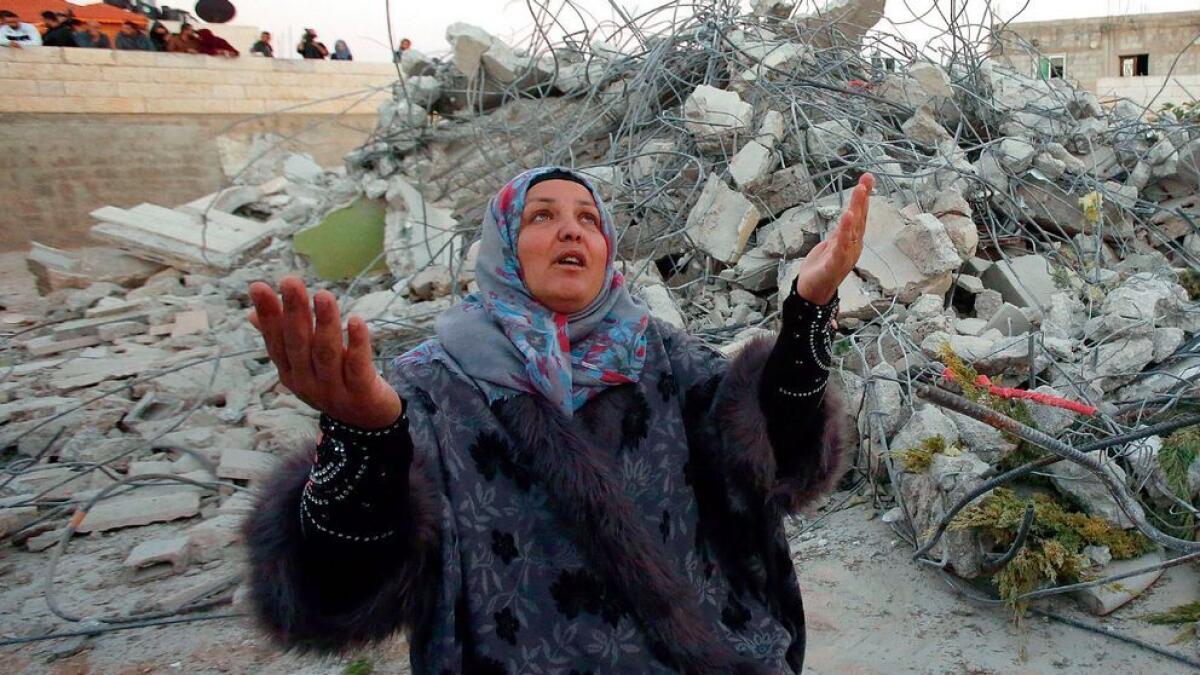 Israeli army demolishes Palestinians home