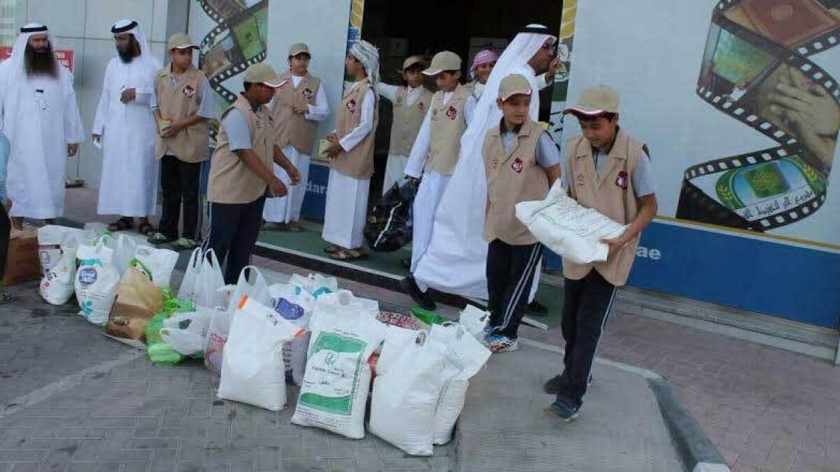 Dar Al Ber contributes food packages to 68 RAK poor families