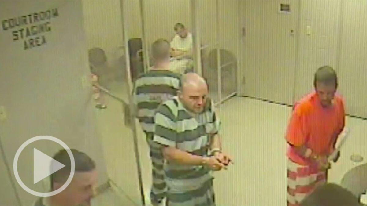 WATCH: Texas jail inmates credited with saving ill guard