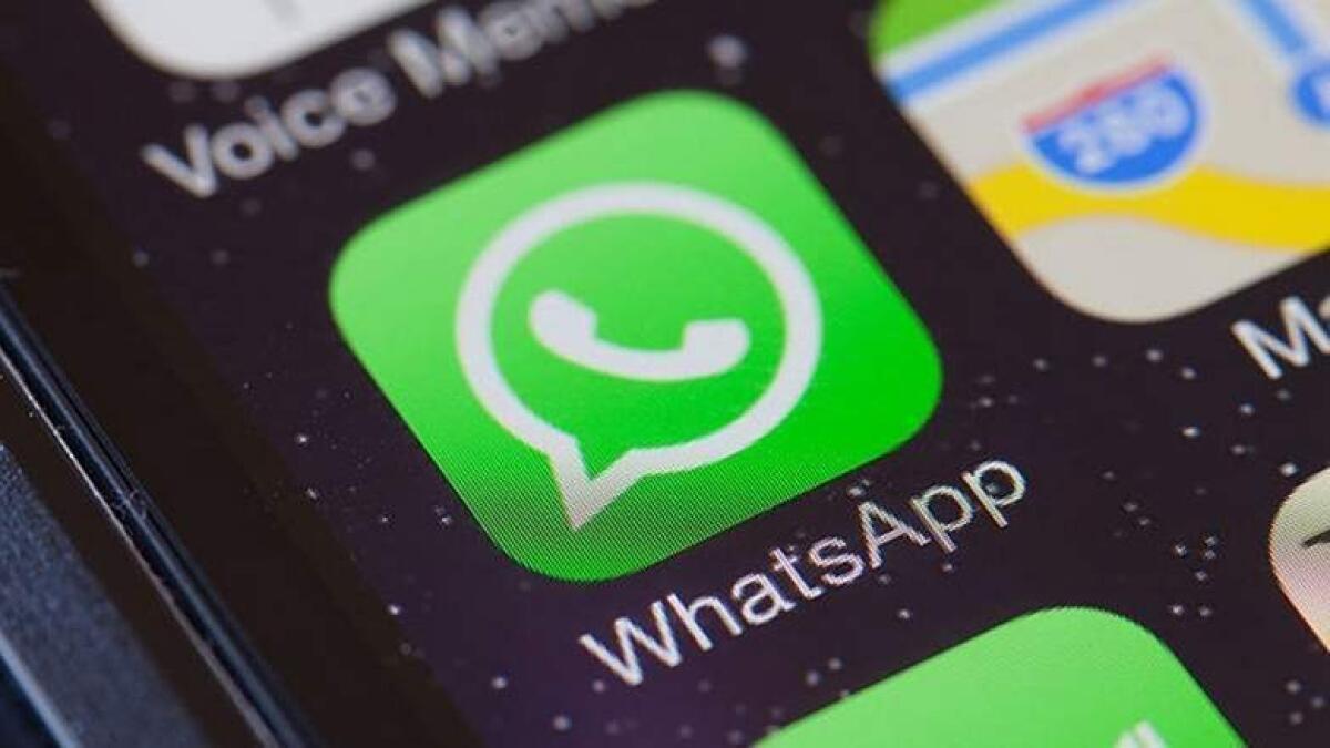Man blackmails UAE manager with wifes photos on WhatsApp  