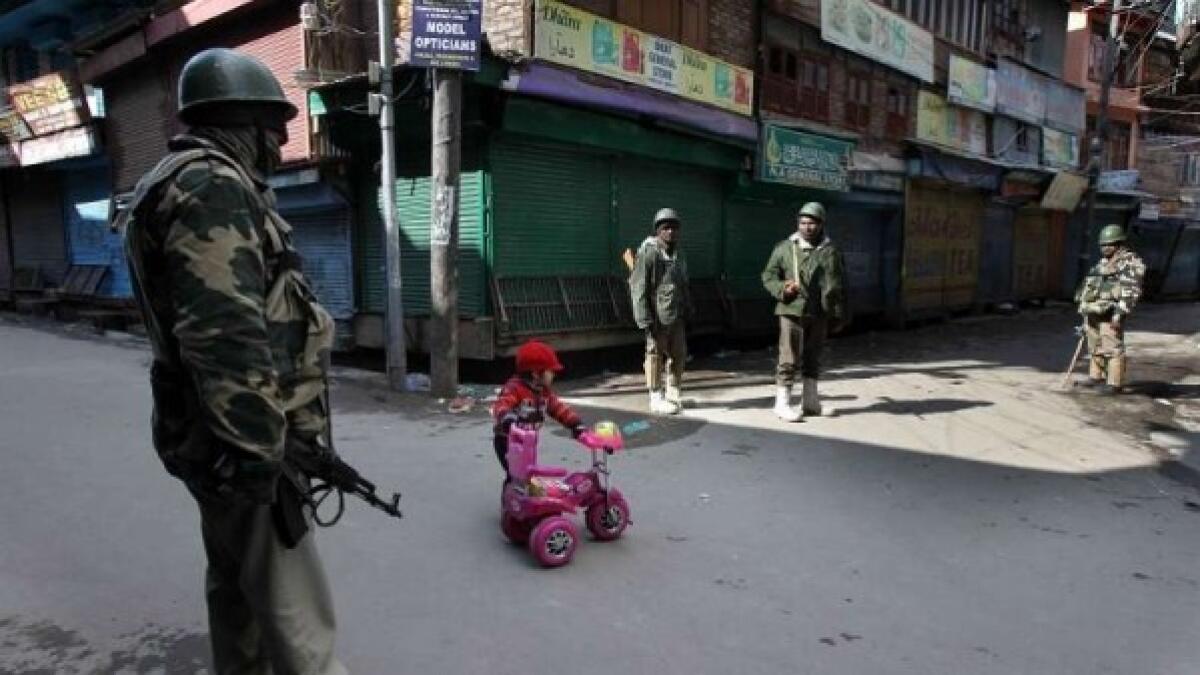 Curfew, shutdown continue for 11th day in Kashmir