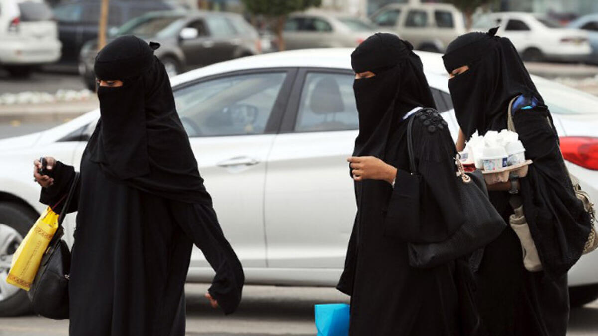 Saudi minister not satisfied with female employment rate