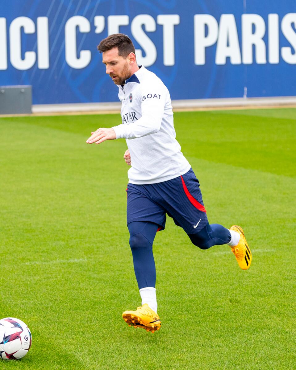 Lionel Messi during a training session. — PSG Twitter