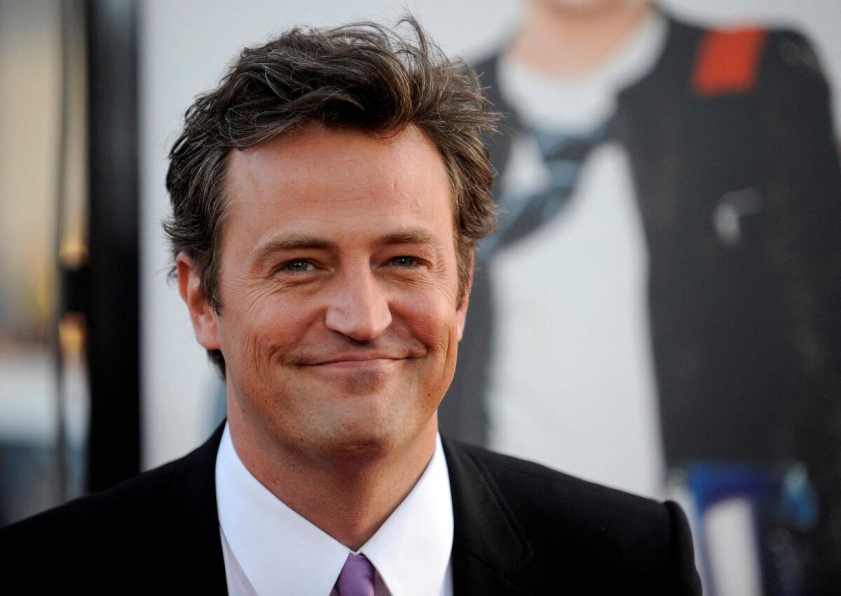 FILE: Cast member Matthew Perry attends the premiere of the film '17 Again' in Los Angeles April 14, 2009. Photo: Reuters