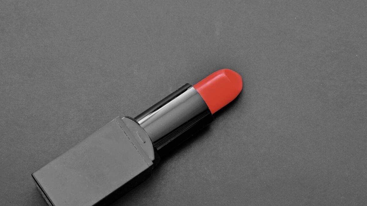 5 best  long-lasting lipsticks