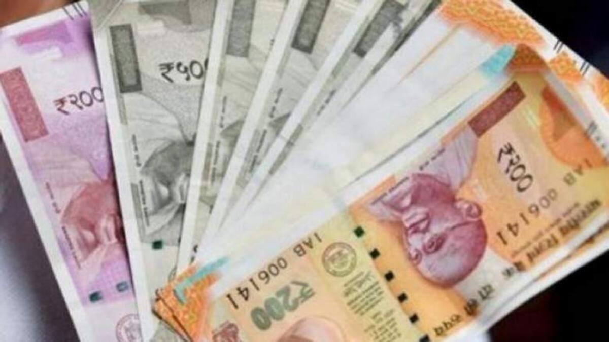 Nepal bans Indian currency notes above Rs100