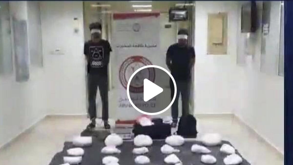 Video: Duo caught red-handed with 40kg of drugs in UAE