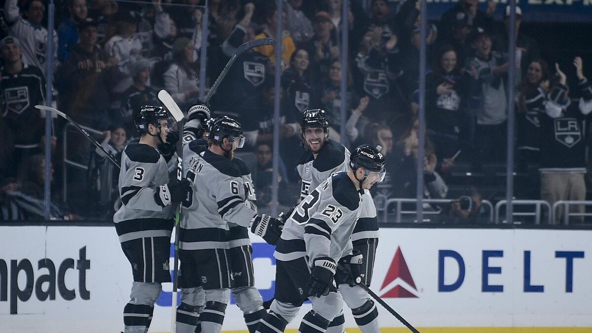 Kings cool Jets November roll with 2-1 win