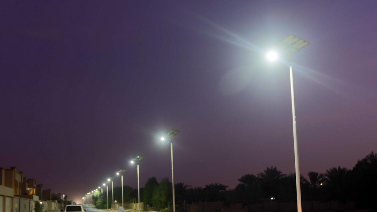 Sharjah Municipality changes park lighting time, saves power