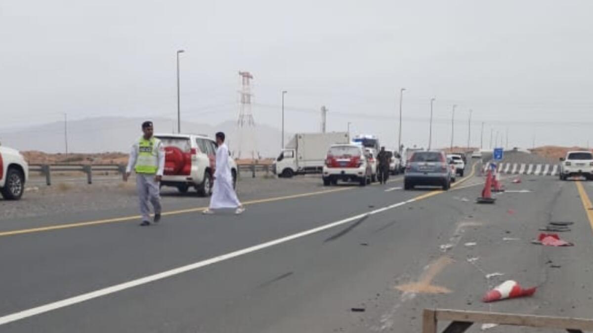 3 expats seriously injured in UAE truck crash