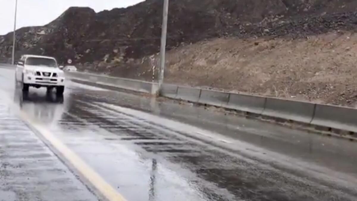 Video: Rain hits parts of UAE, temperature to dip