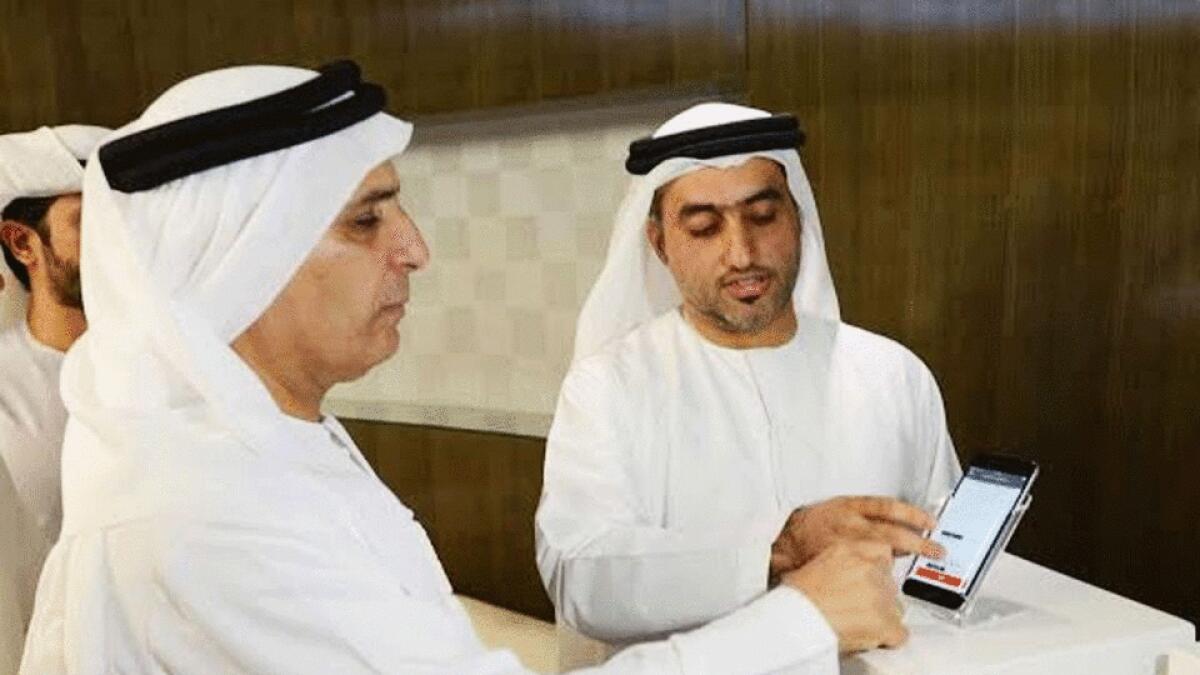 Mattar Al Tayer, Director-General and Chairman of the Board of Executive Directors of RTA, launching the smart App ‘Sharekni’.