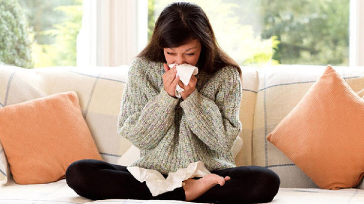 الإنفلونزا ، كوفيد في الإمارات: لماذا تزداد الحالات في الشتاء؟