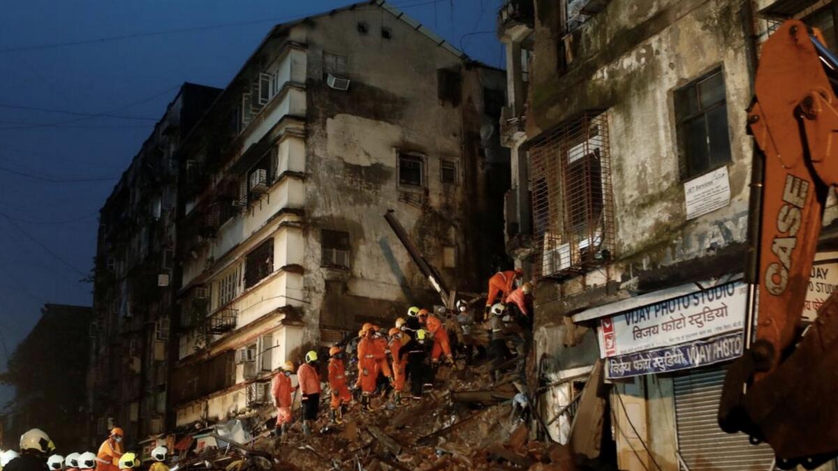 India, Mumbai, Buildings collapse, rain 