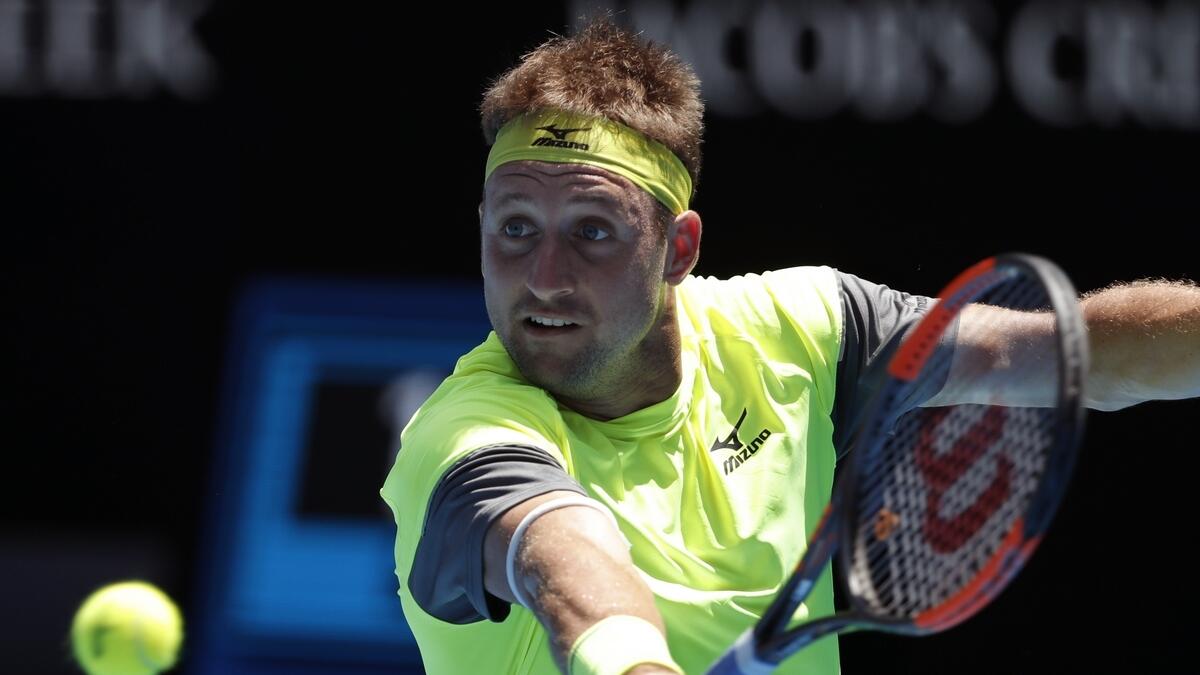 Seeds tumble in Auckland as brave Ferrer limps out