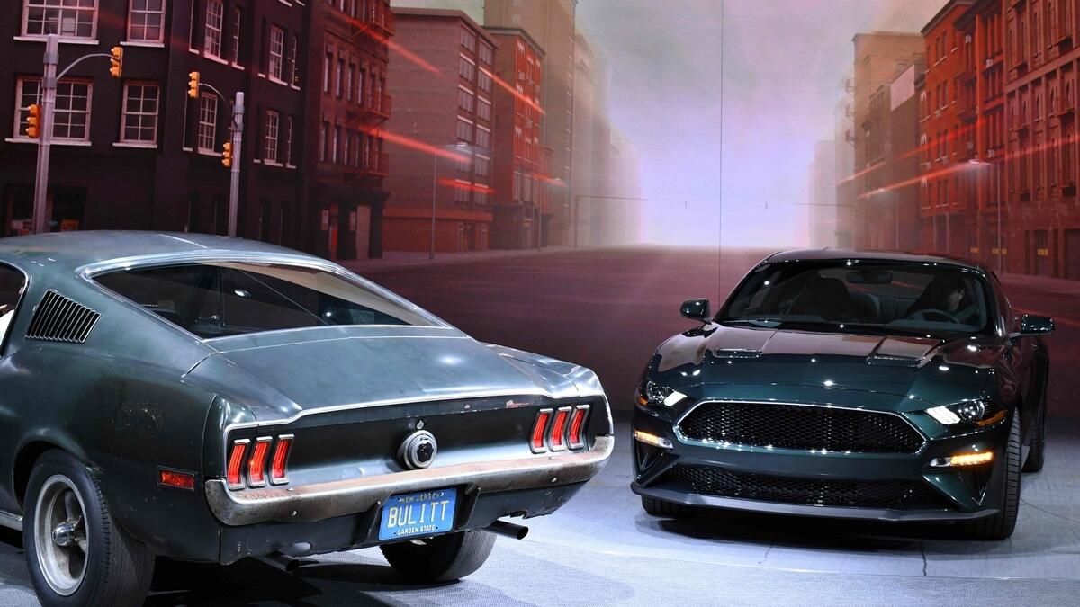 Detroit auto show rides on nostalgia, glamour