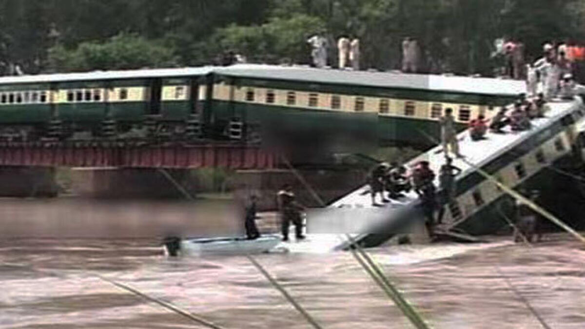 Pakistan probes army train disaster, Railway Minister suspects sabotage