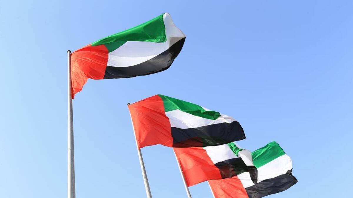 Abu Dhabi to replace worn out UAE flags