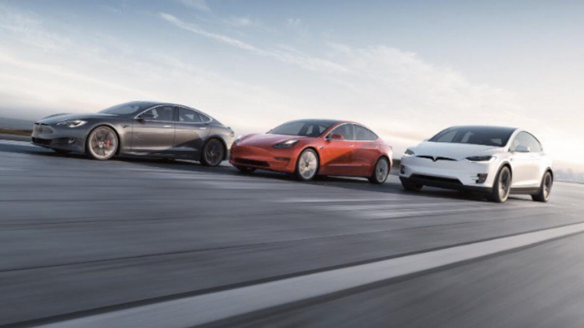Tesla begins offering leases for Model 3