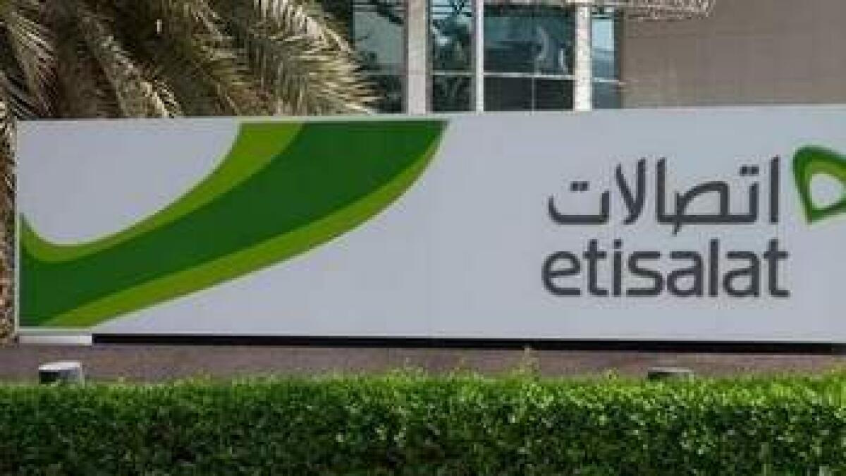 Pay Dh50 and make internet calls on Etisalat
