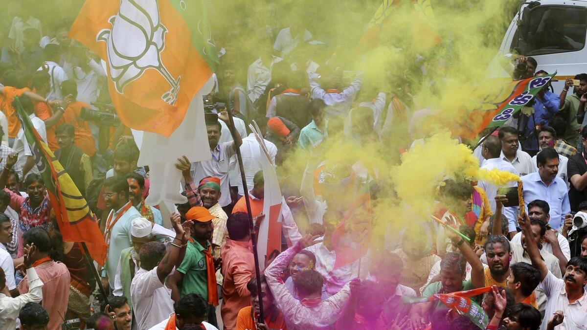 BJP tells Karnataka Governor to let them prove majority