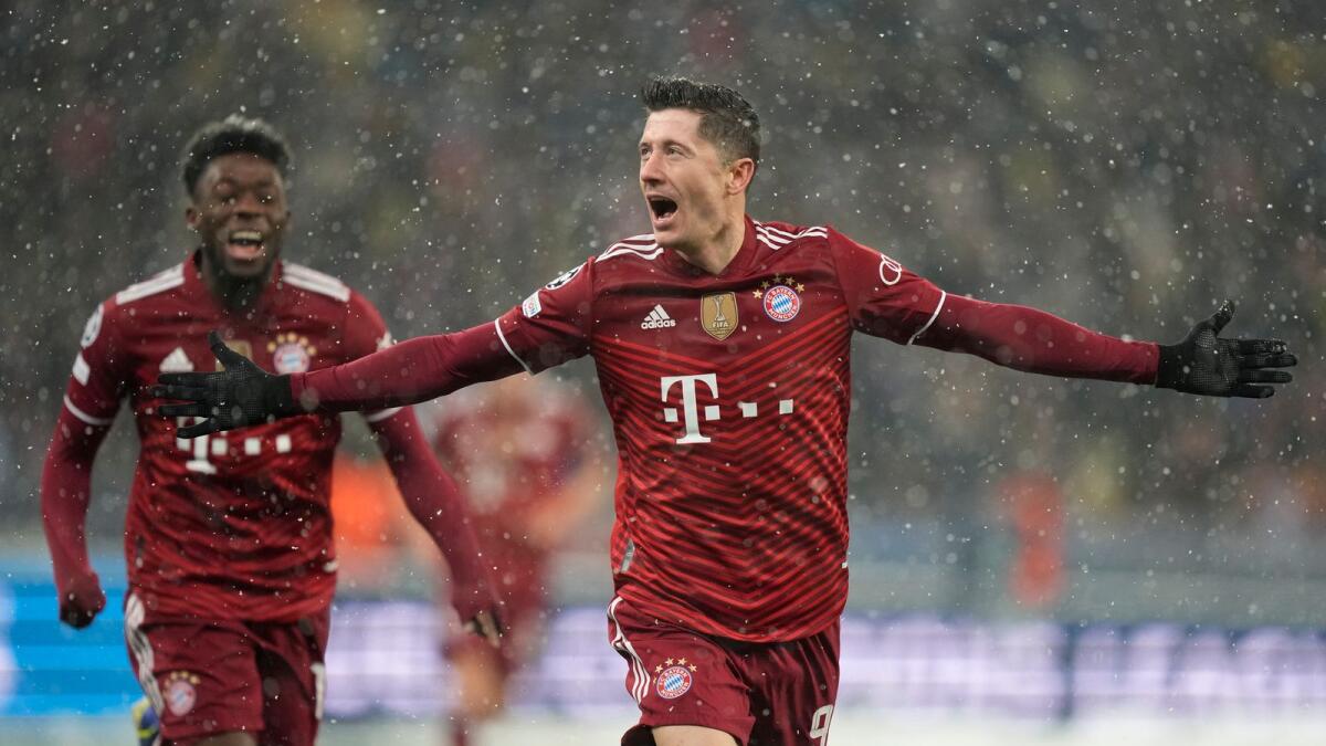 Bayern striker Robert Lewandowski celebrates his goal. (AP)
