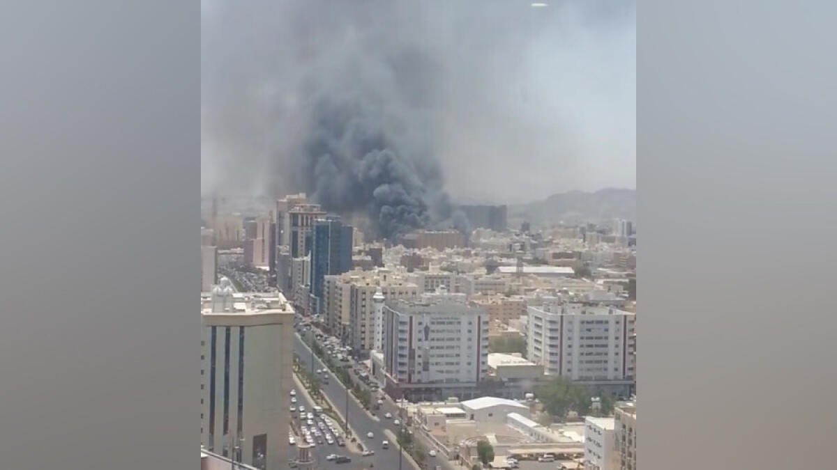 WATCH: Huge fire at hotel in Makkah