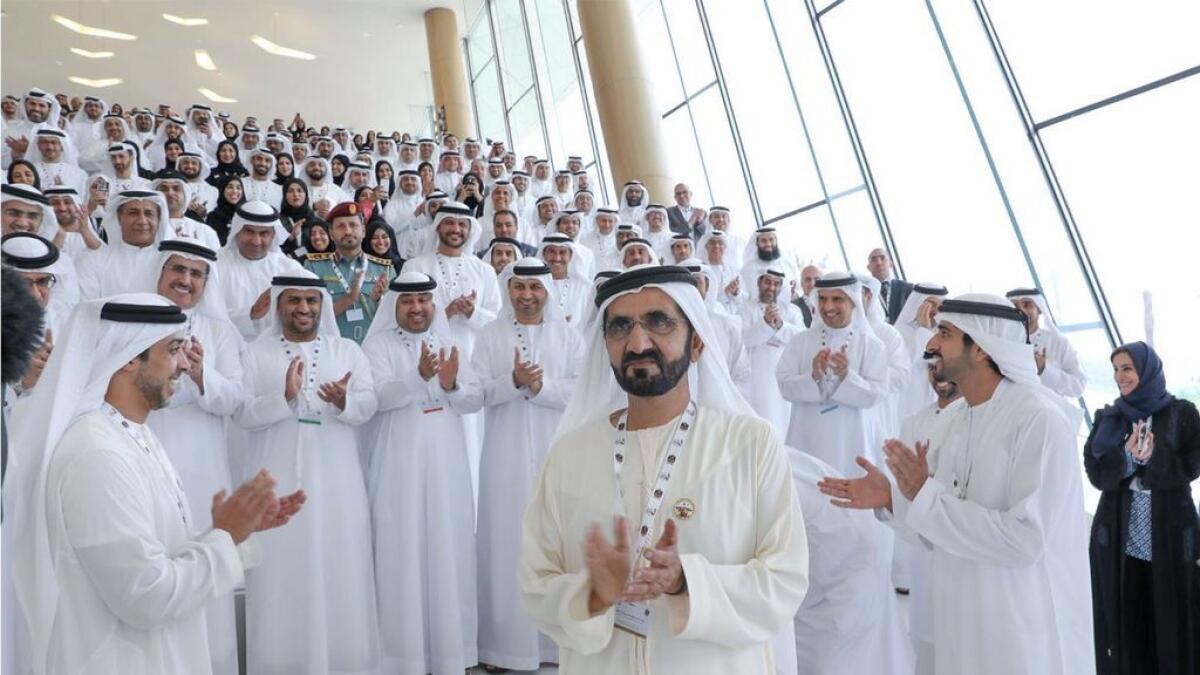 Sheikh Mohammed reviews progress of UAE Agenda 2021