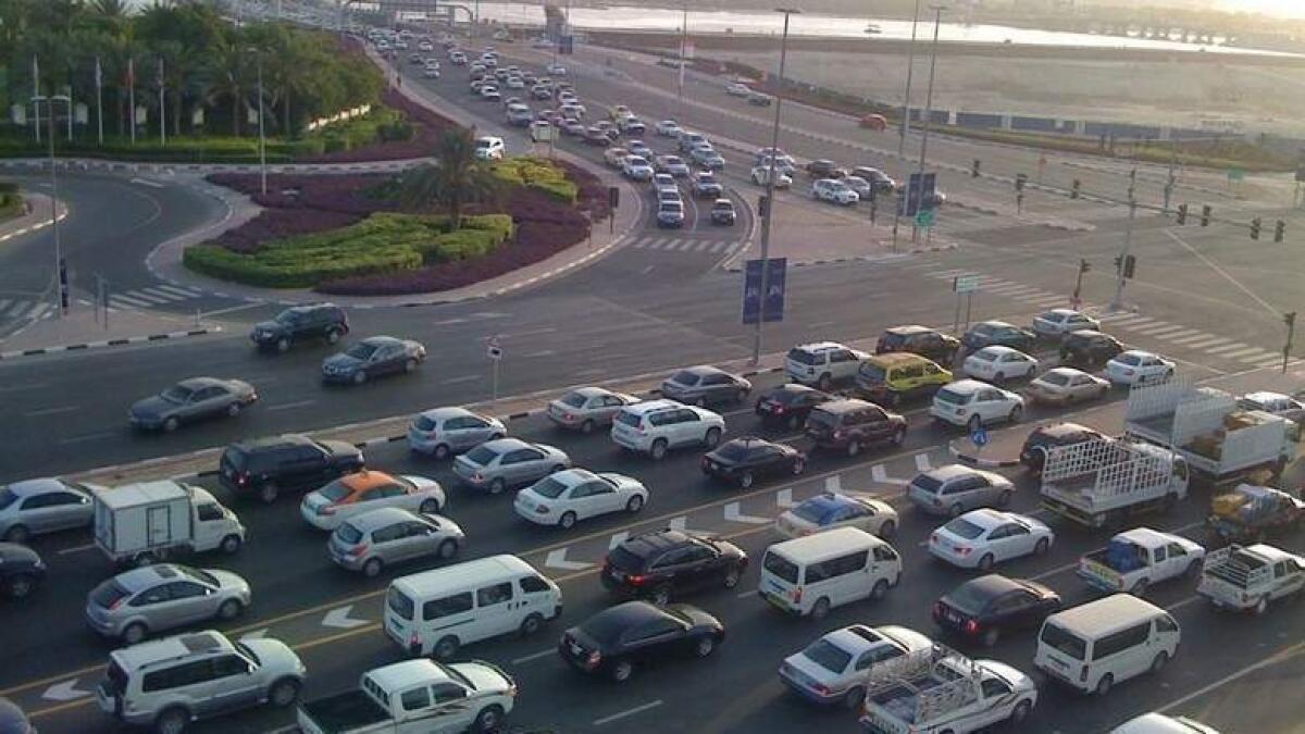 UAE traffic: Accidents cause delay on Dubai, Abu Dhabi roads