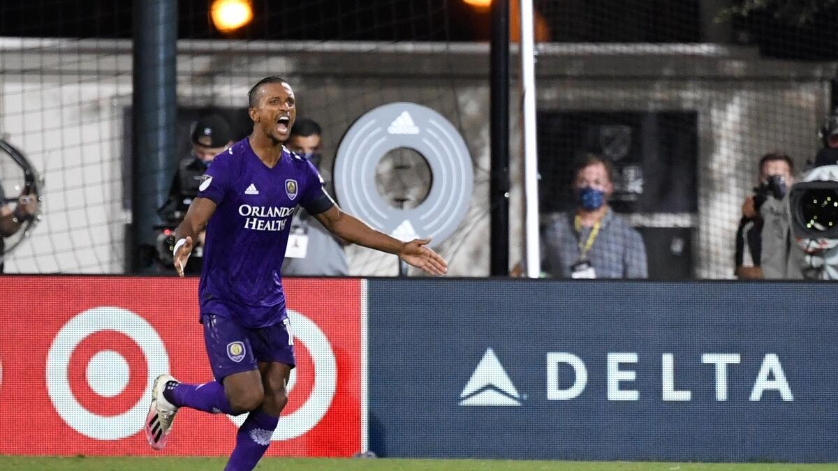 Orlando City SC forward Nani (17) reacts after scoring a goal against the Los Angeles