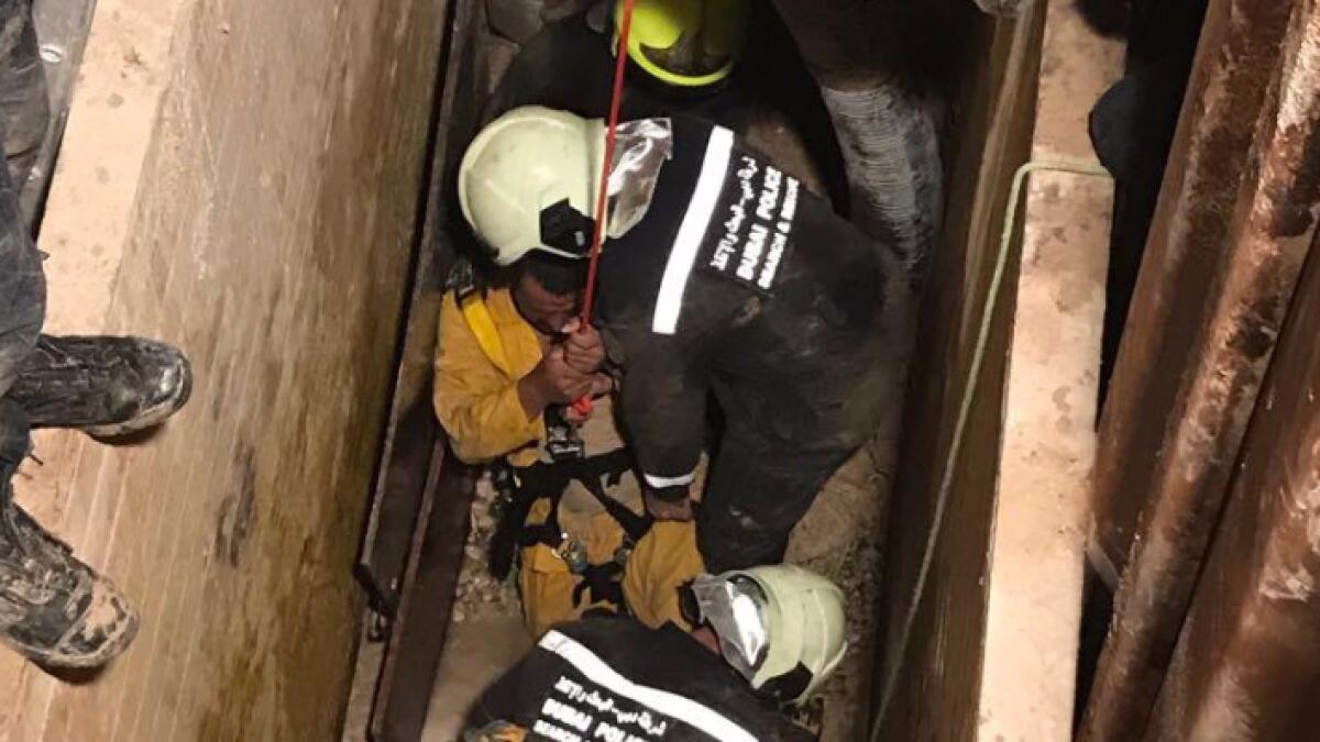 Dubai Police rescue man after he falls into pit