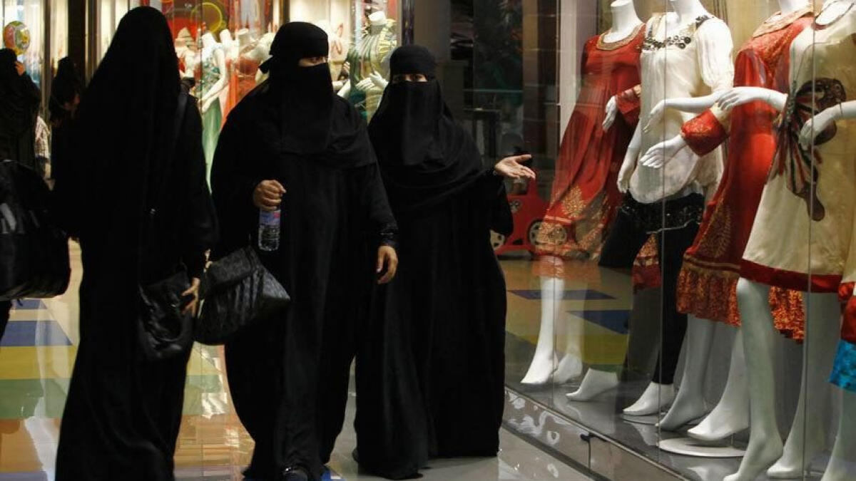  Women get bolder in conservative Riyadh 