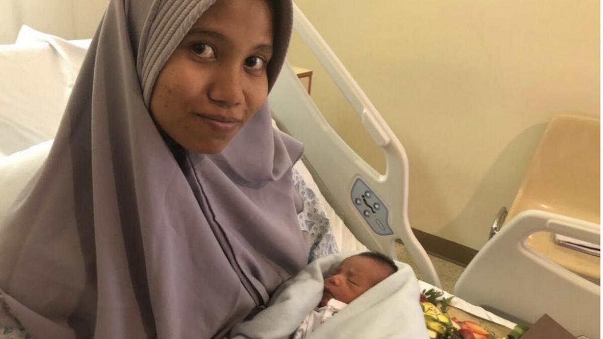 20-year-old woman delivers baby at Muscat airport   