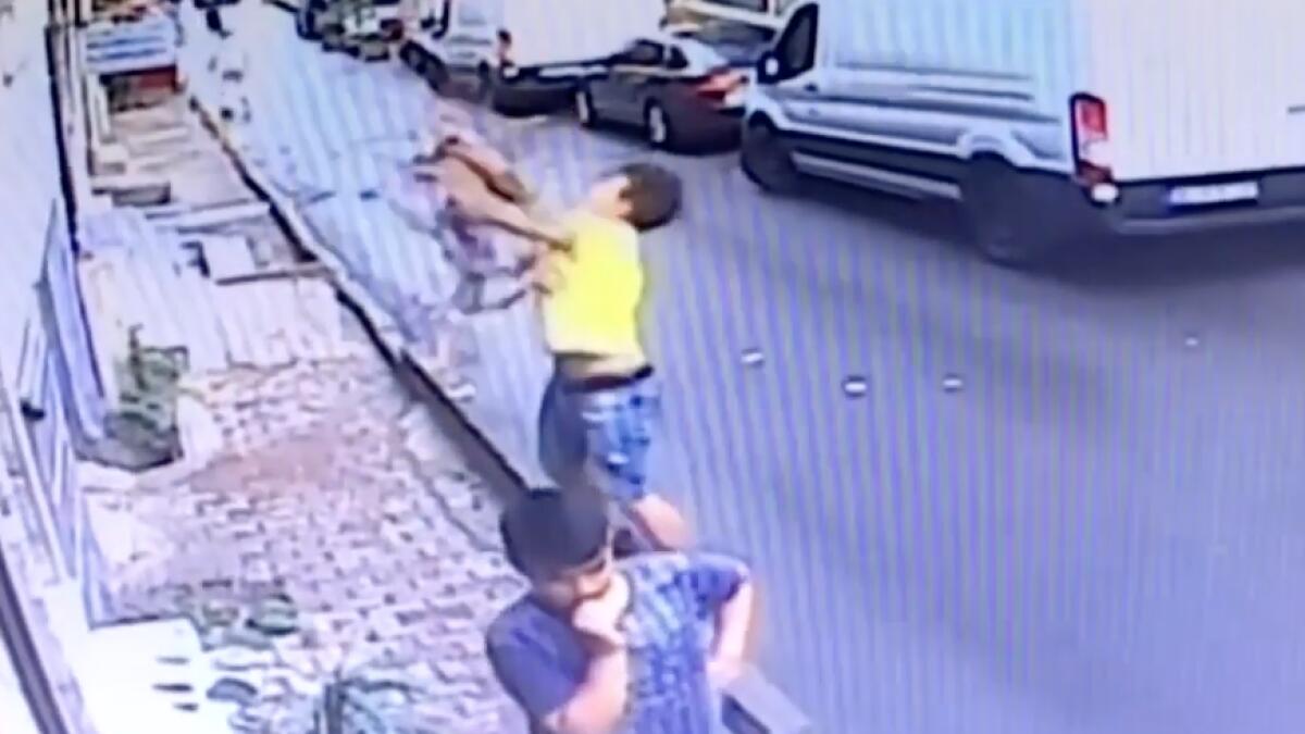 Video: Man catches 2-year-old falling from second floor in viral clip 