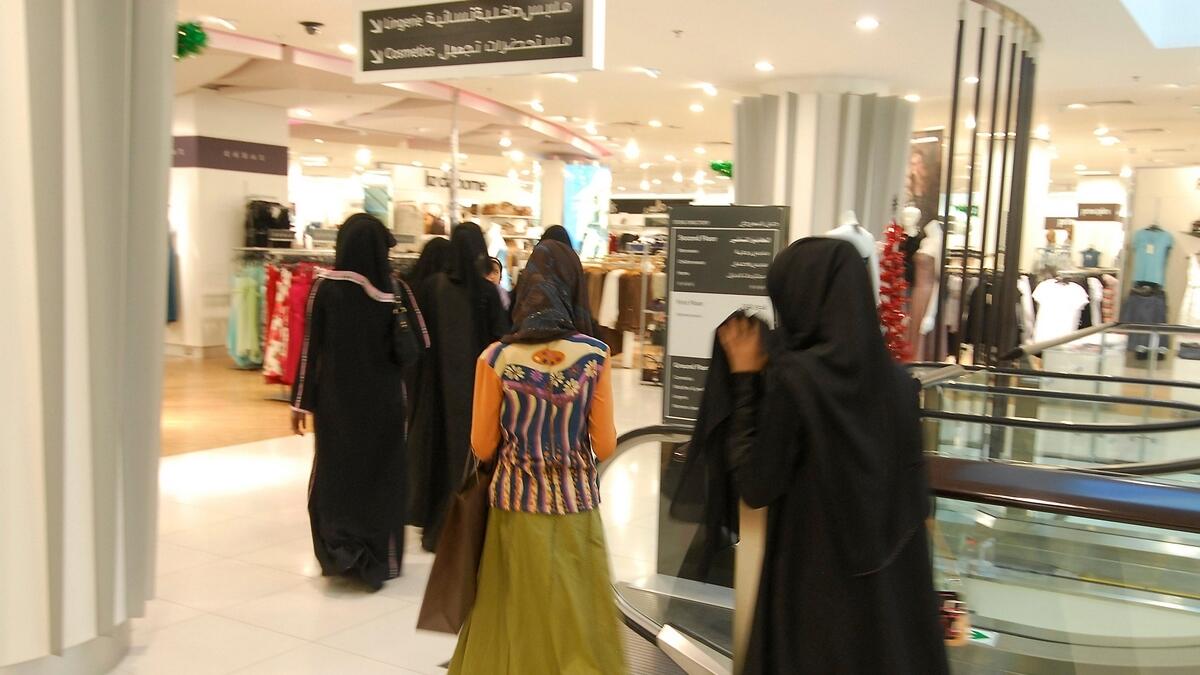 Man corners 15-year-old girl, sexually harasses her at mall in Dubai 