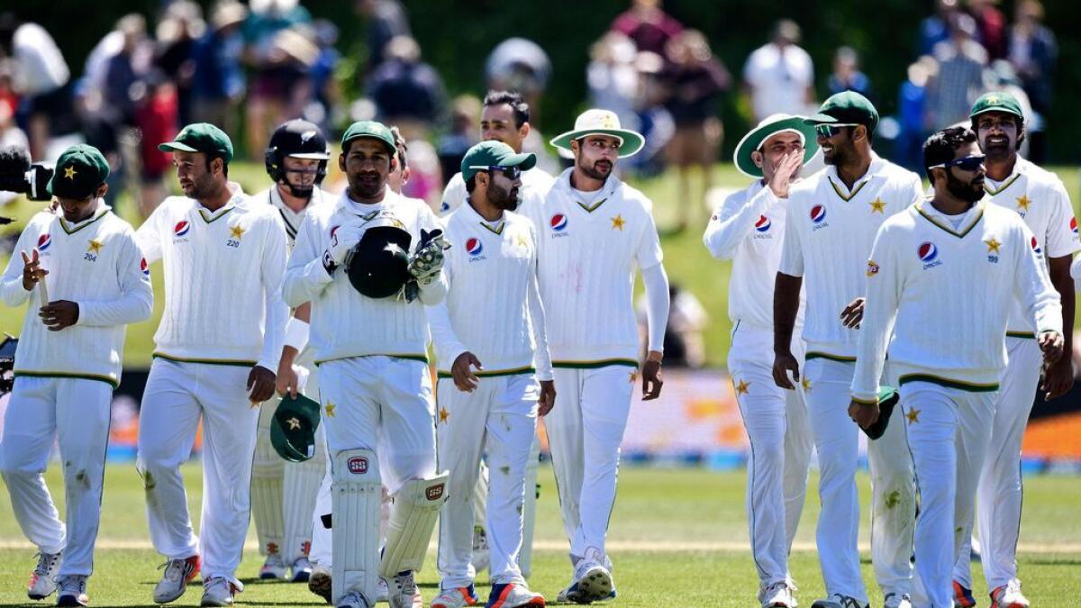 Cricket: Kiwis thrash Pakistan to end Test losing streak