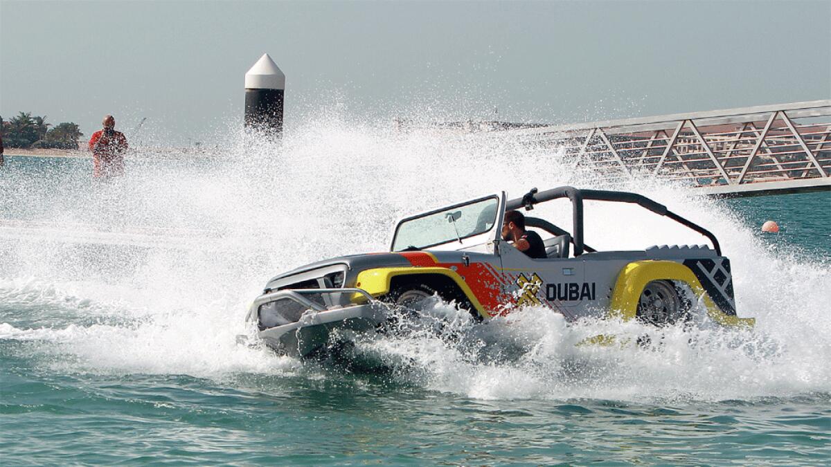 Amphibious cars take to waters off Palm Jumeirah