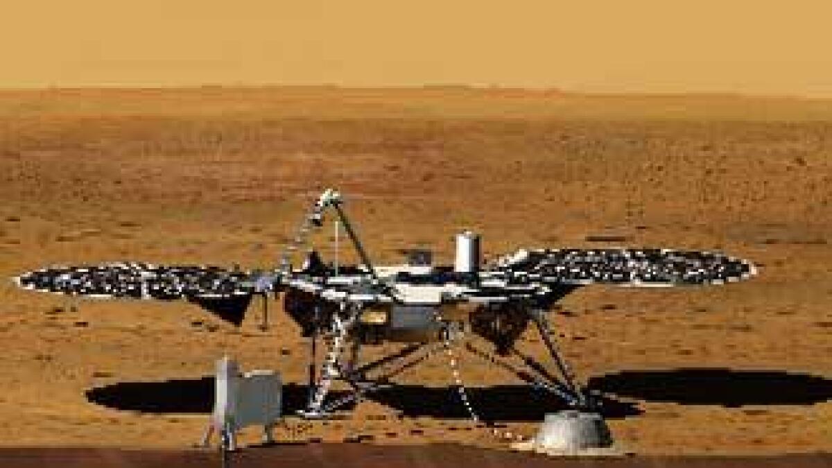 Mars rover Curiosity prepares for test drive