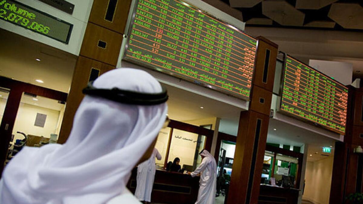 UAE bourses plunge in line with global markets