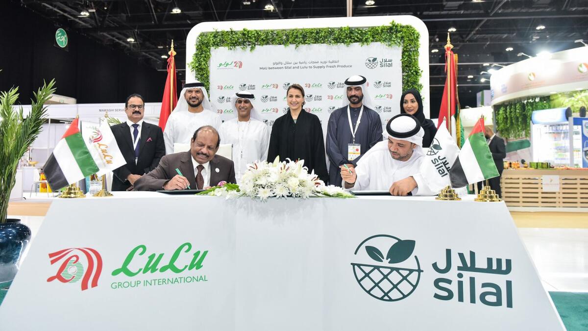 Mariam bint Mohammed Almheiri, UAE Minister of Climate Change and Environment, Yusuffali M.A., Jamal Salem Al Dhaheri and other senior officials. — Supplied photo