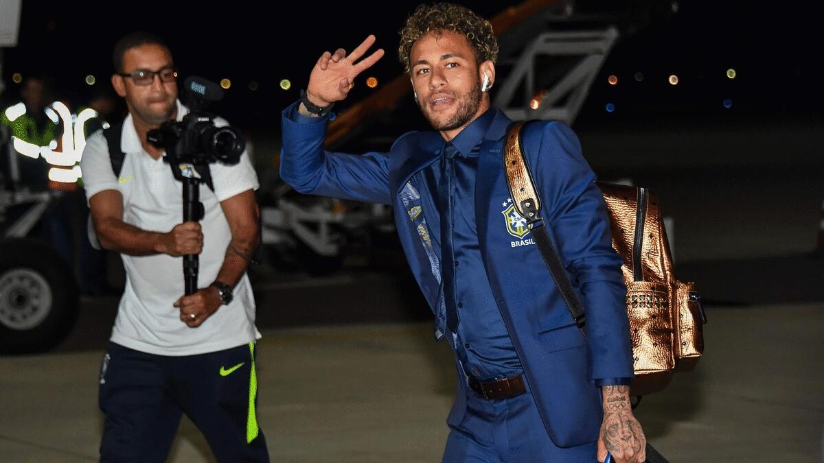 Neymar lands in Russia, Messi casts doubt over future