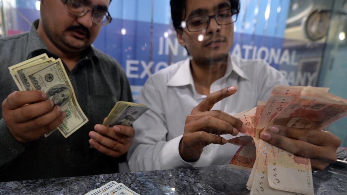 Pakistan rupee in apparent devaluation