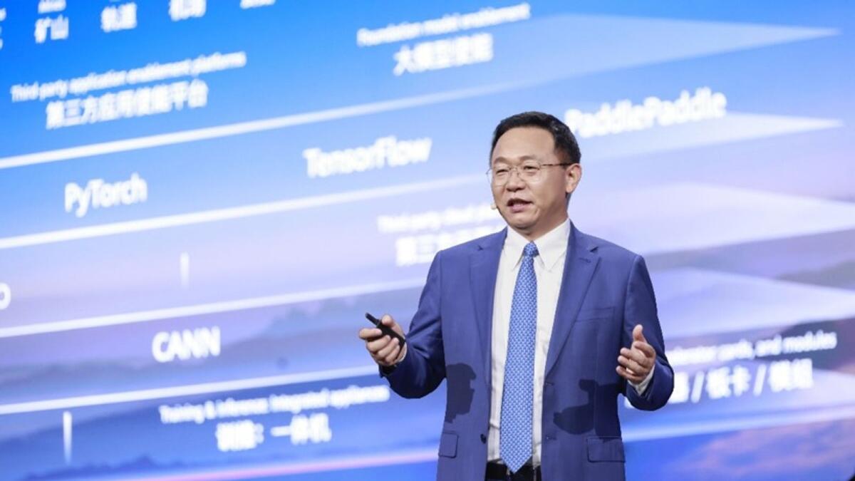 David Wang, Huawei's Executive Director of the Board, Chairman of ICT Infrastructure Managing Board, and President of the Enterprise BG, delivering the keynote at the event.