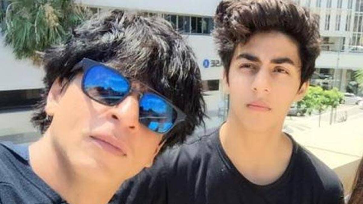 SRK steals son Aryans thunder on his first day in California
