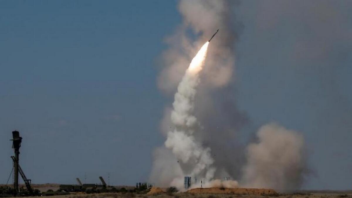 Syrian air defence downs Israeli missiles