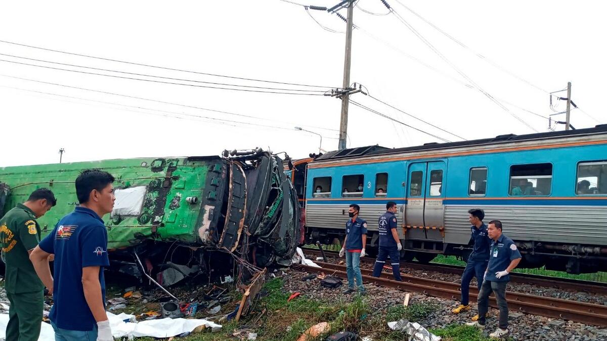 thailand, crash, bus, train