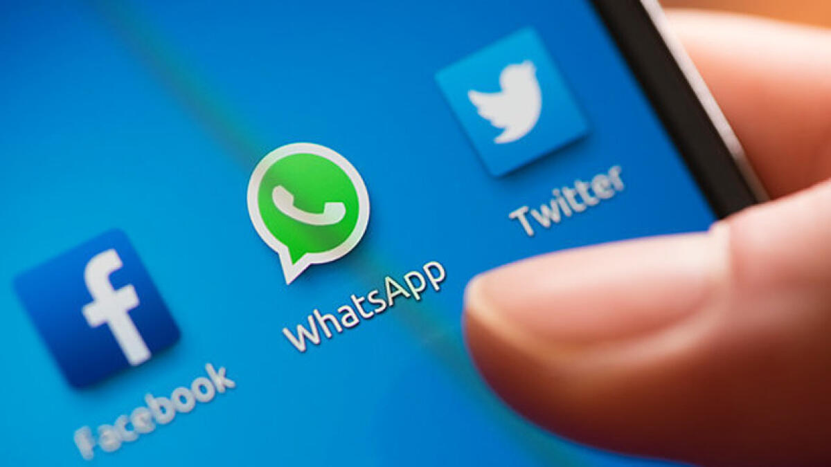 WhatsApps one-liner status is back, plus new features