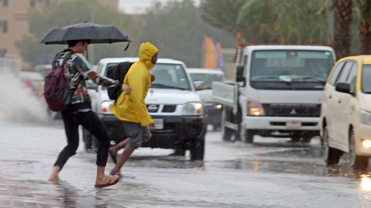 Video: Flooded roads slow down UAE traffic