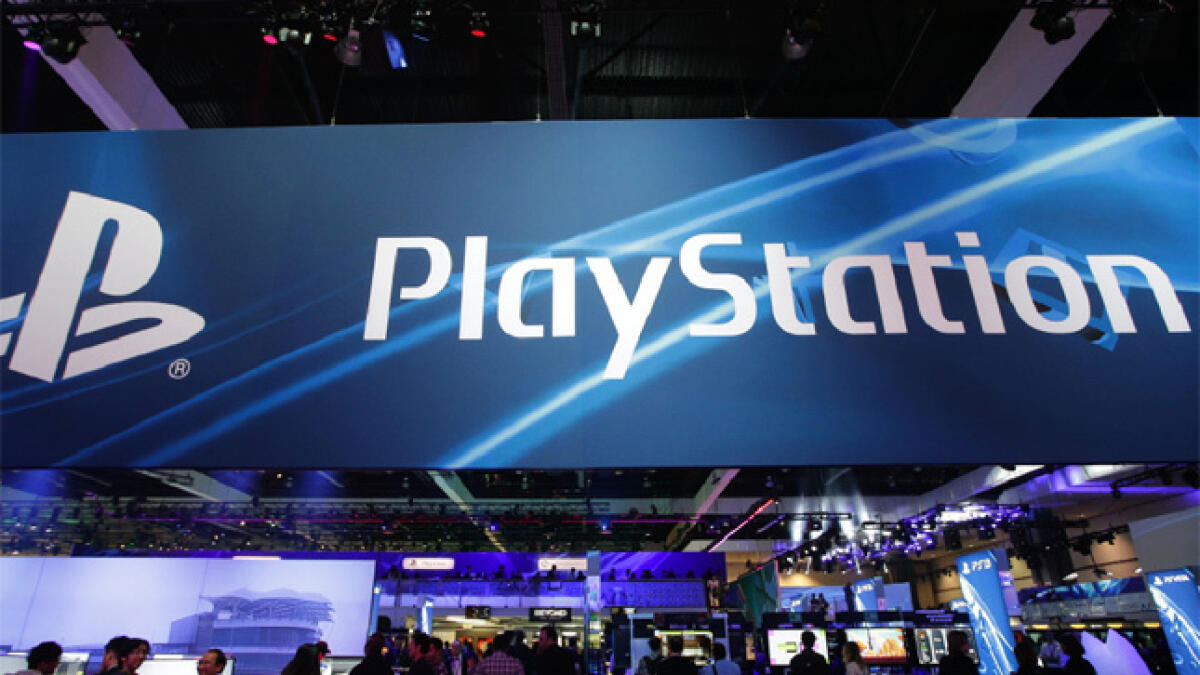 PlayStation touts virtual reality and big name games